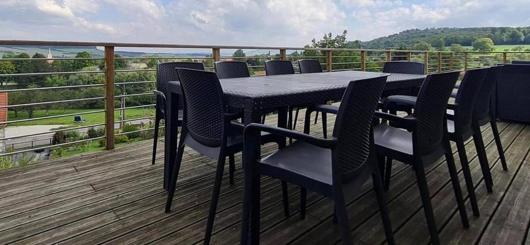 Location de vacances pour 2 personnes, avec balcon ainsi que piscine et vue dans Favières (Meurthe-et-Moselle) - 2
