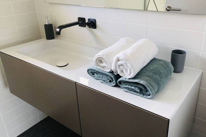 Location de vacances pour 8 personnes, avec jardin et terrasse à Plonévez-Porzay - 4