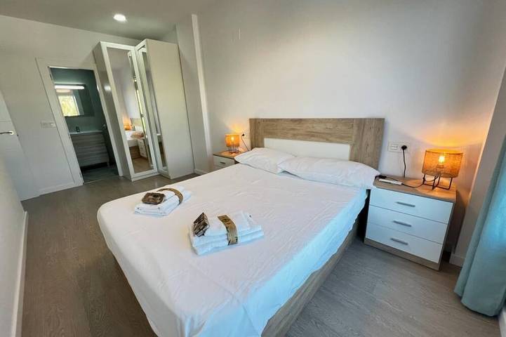 Appartement entier, Pushe Playa Granada Beach & Golf 8 in Playa Granada, Motril