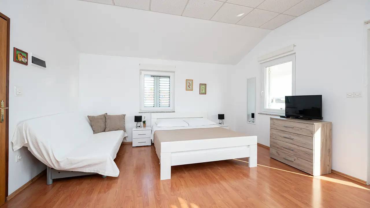 Ganzes Studio, Studio für 2 Personen (28 m²) in Sukošan in Sukosan, Zadar