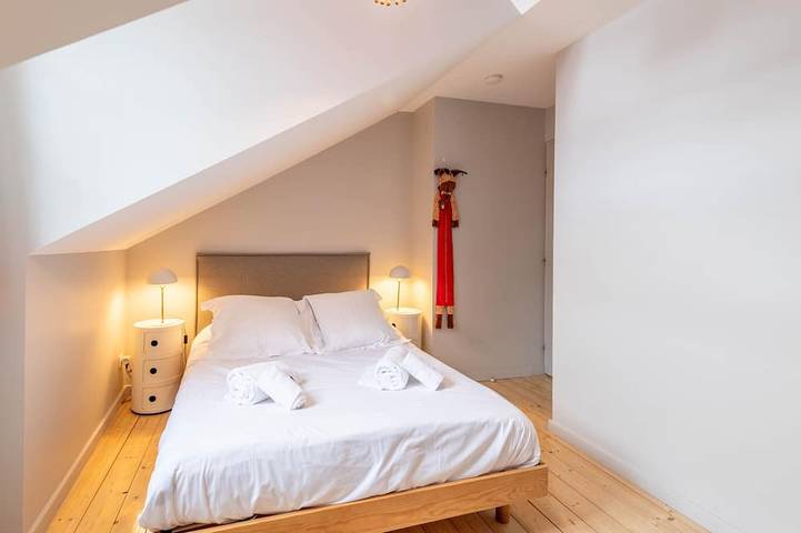 Chalet pour 10 personnes, avec balcon et jardin à Annecy - 2