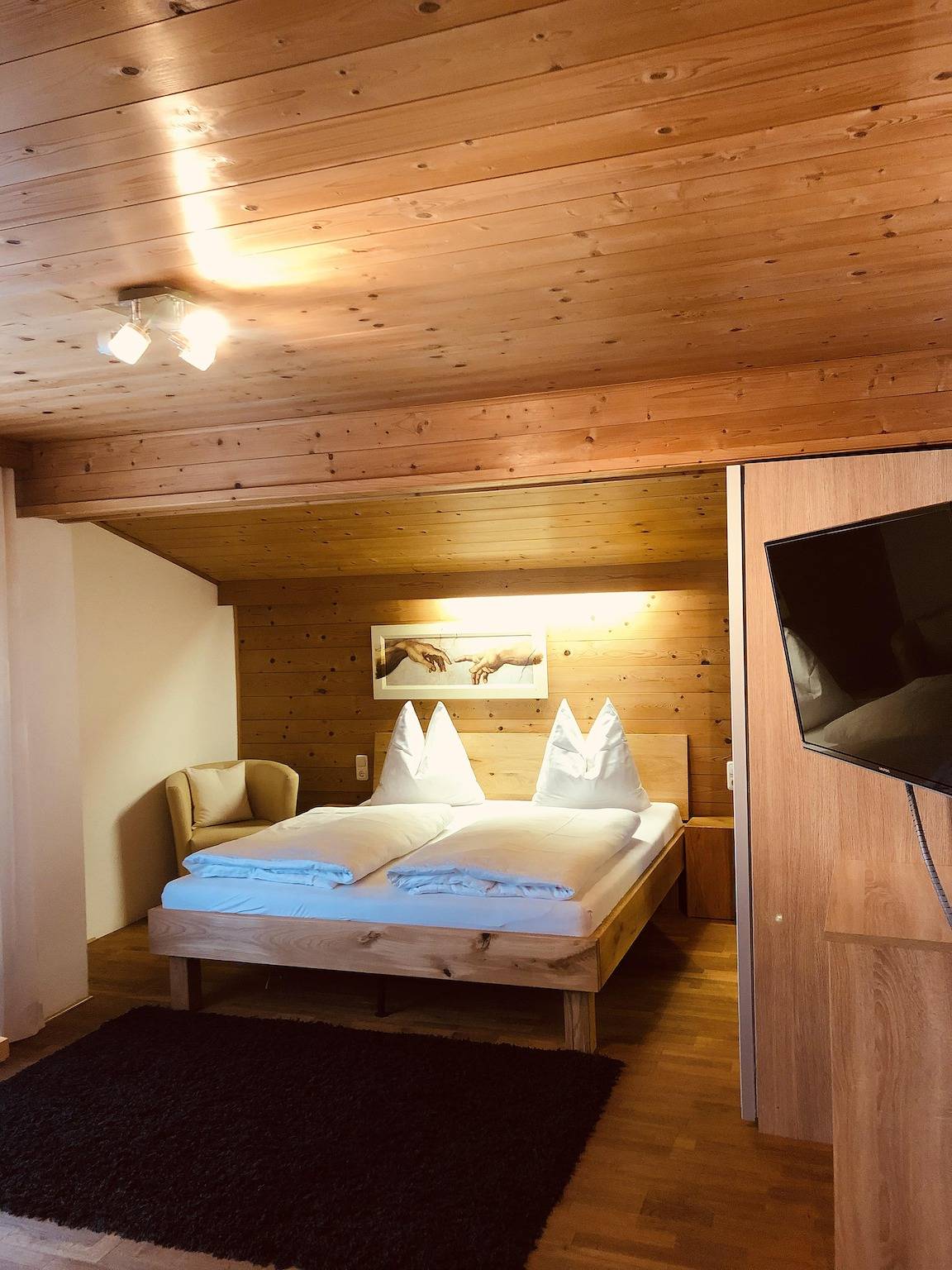 Ganze Ferienwohnung, Apartment"1"/Wohn-Schlafraum/Dusche/Wc,Tv,Balkon in Kössen, Kaiserwinkl