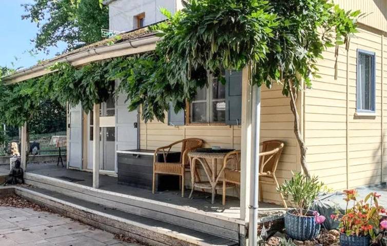 Ferme pour 4 personnes, avec jardin et piscine ainsi que terrasse et vue en Dordogne