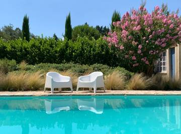 Cottage pour 4 personnes, avec piscine et jardin à Cavaillon