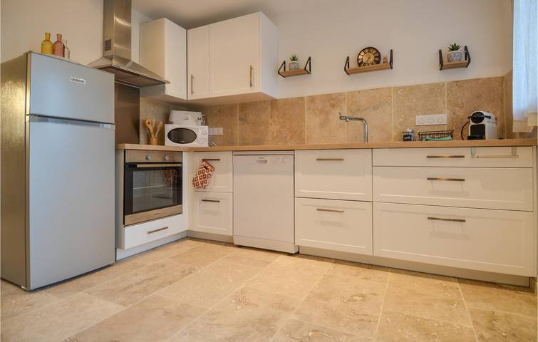 Ferienhaus für 3 Personen, mit Garten und Terrasse in Arles - 3