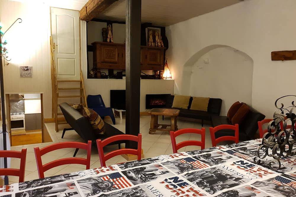 Alsace, Häuser Xvie. Jahrhunderts in Riquewihr mit Jacuzzi (4 pers in Riquewihr, Regionaler Naturpark Belchen der Vogesen