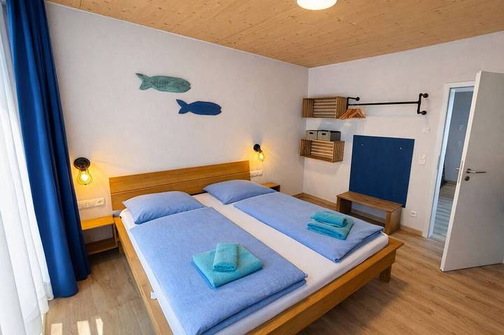 Ganze Wohnung, Ankerix - geräumige Ferienwohnung für 4 Gäste in Hafen Büsum, Büsum