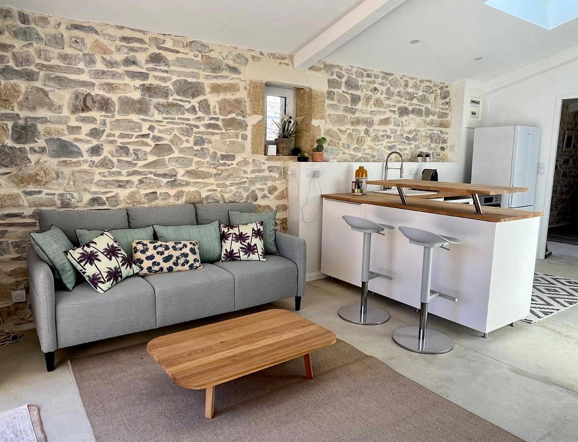 Appartement entier, Appartement cosy avec terrasse in Saint-Gervasy, Région de Nîmes