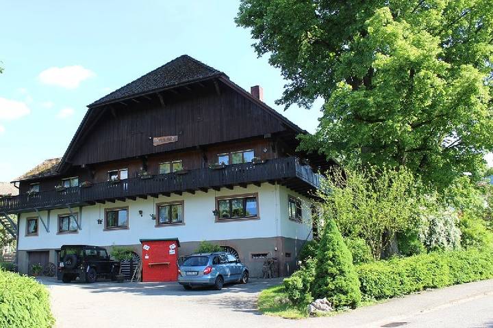 Ferienwohnung für 5 Personen, mit Balkon und Garten, kinderfreundlich - 1