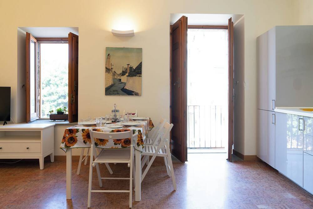 Ganze Wohnung, Scilla appartamento Marina Grande solo 40 mt dal mare (appartamento Lipari) in Scilla, Tyrrhenische Küste Kalabrien