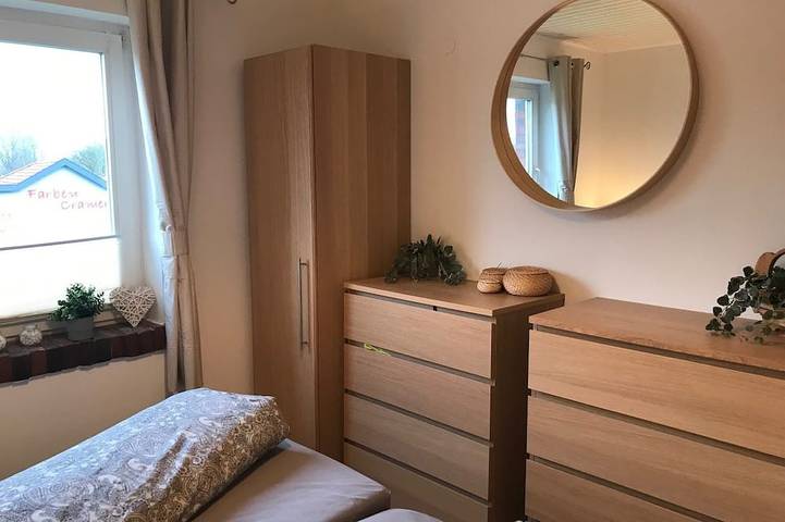 Ferienwohnung für 9 Personen, mit Balkon und Garten in Hohenkirchen (Wangerland) - 2