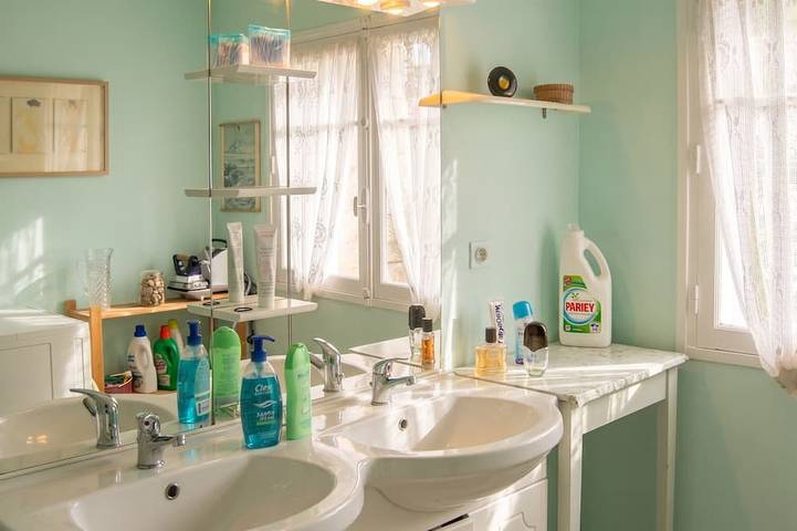 Location de vacances pour 5 personnes, avec balcon, animaux acceptés à Lunas - 4