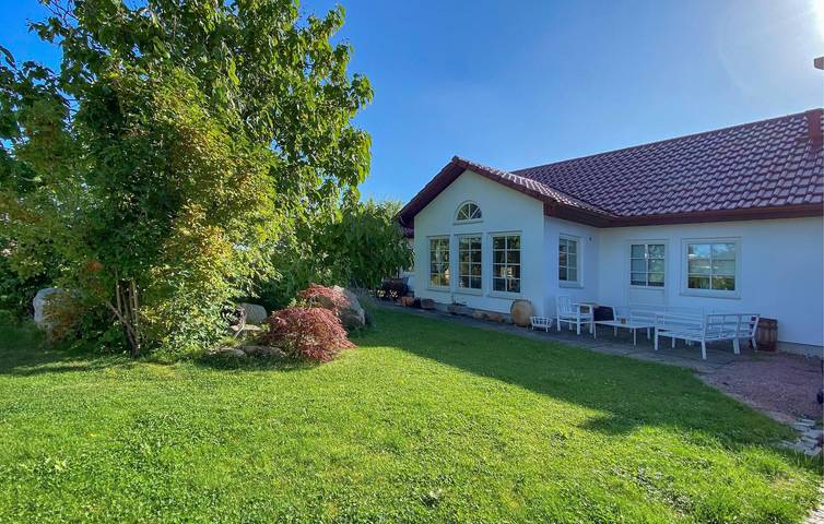 Ferienhaus für 10 Personen mit Terrasse in Kivik, Österlen
