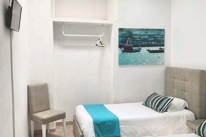 Douro Sunset Lounge Está Localizado no Coração da Cidade do Porto in Santo Ildefonso, Porto