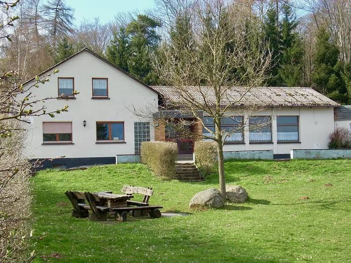 Cvjm Feriendorf Herbstein e. V. - Doppelzimmer in Herbstein, Vogelsberg Region