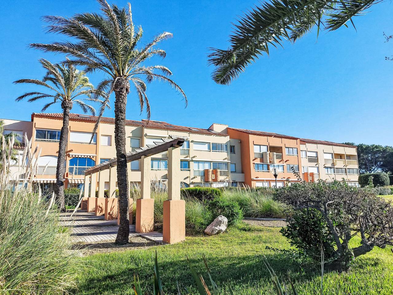 Apartamento entero, Les Marines d'Aryana in La Coudoulière, Six-Fours-les-Plages