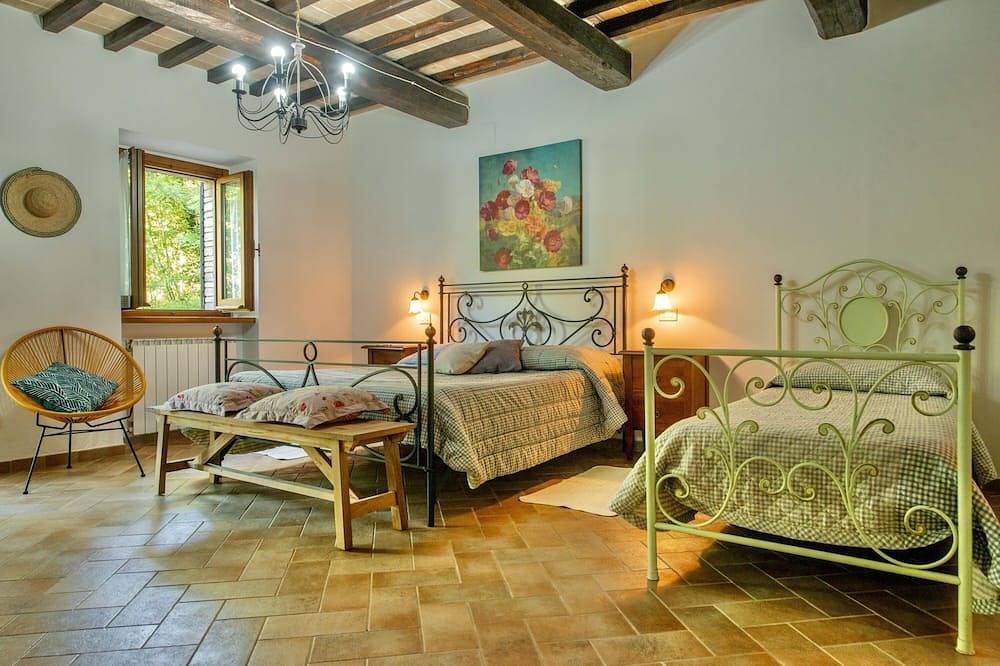 In the heart of Umbria , Assisi : Independent Holiday Home in Assisi, Perugia Province