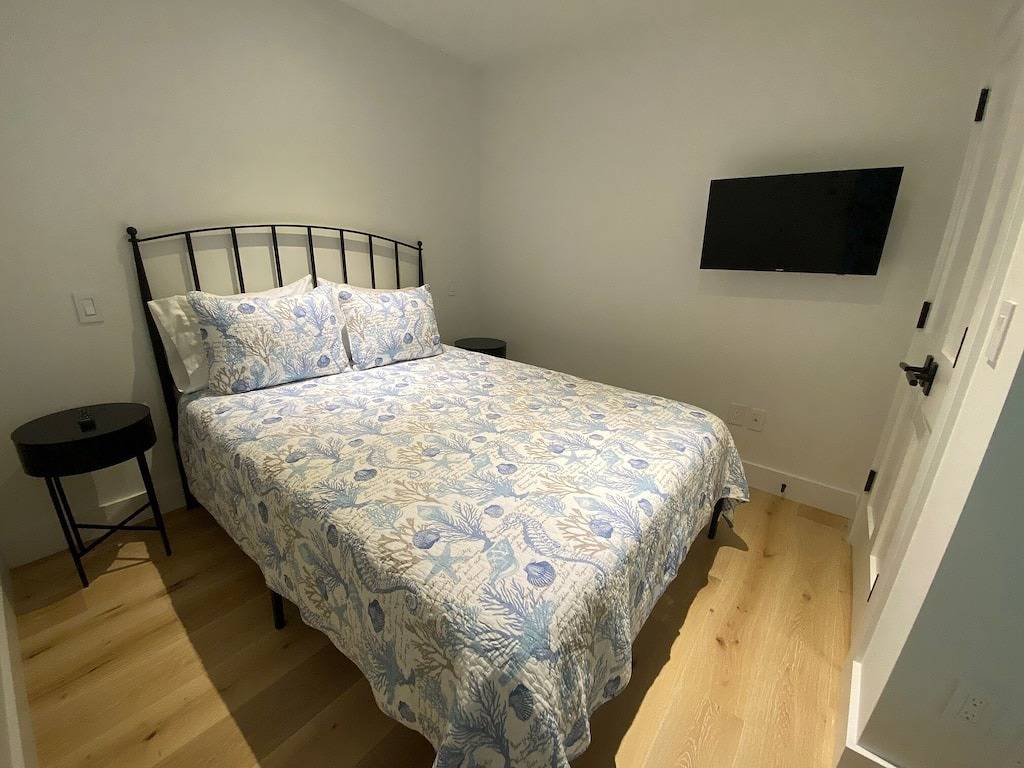 Prime location! Walk to Main Beach and downtown Ogunquit. No car needed. in Ogunquit, York County