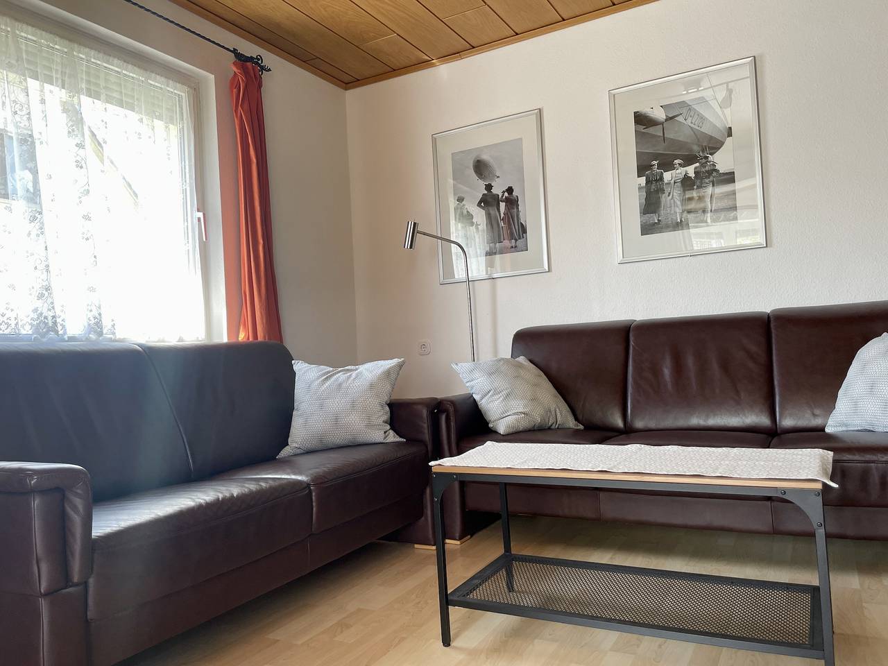 Ganze Ferienwohnung, Haus Josefine - 3-Zimmer Ferienwohnung, 90 qm 1.Og in Friedrichshafen, Region Bodensee-Oberschwaben