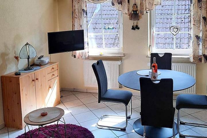 Ferienwohnung für 4 Personen, mit Garten in Gleiszellen-Gleishorbach - 2