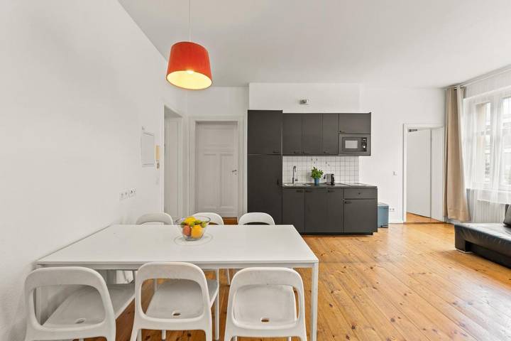 Ferienwohnung für 4 Personen, mit Terrasse und Garten in Friedrichshain Berlin - 3
