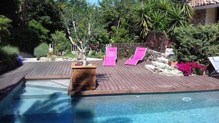 Gîte pour 8 personnes, avec jardin et piscine à Marcorignan