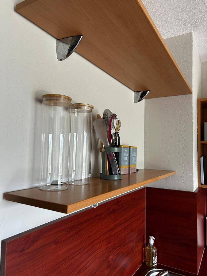 Gîte pour 4 personnes, avec vue ainsi que terrasse et piscine à Trébas - 2