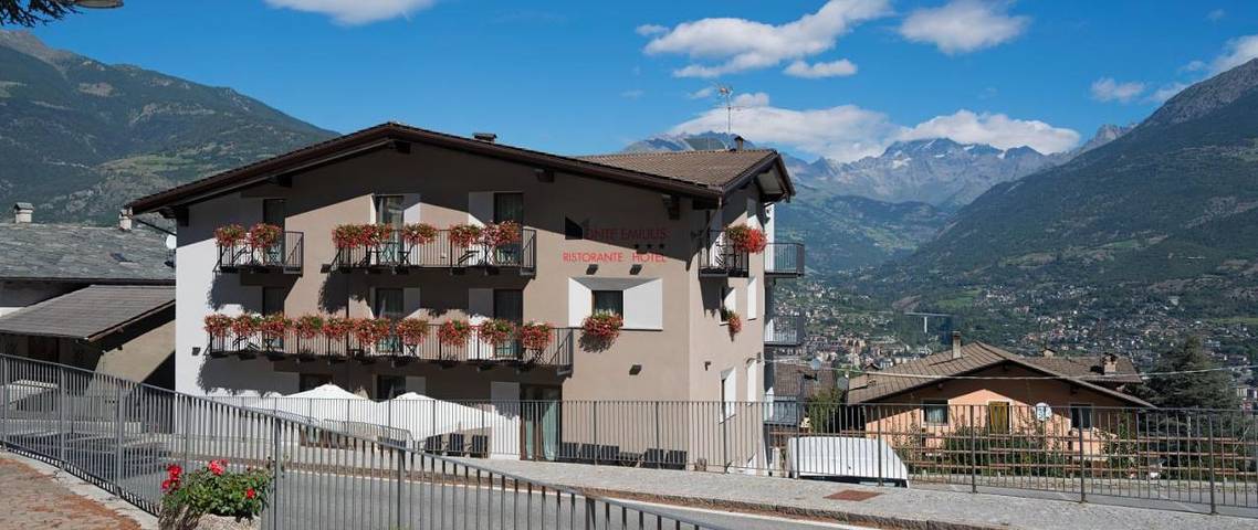 Hôtel pour 4 personnes, avec vue et jardin, animaux acceptés dans Charvensod