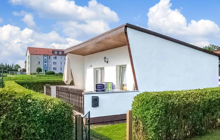 Ferienhaus für 4 Personen, mit Terrasse am Kummerower See - 2