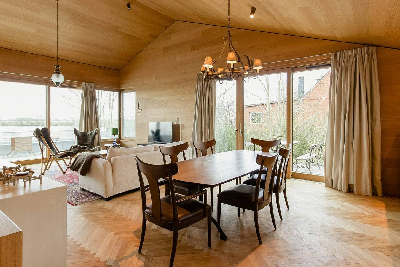 Ganze Wohnung, Architektenwohnung im Designhaus am Eiderufer in Süderstapel, Eider-Treene-Sorge