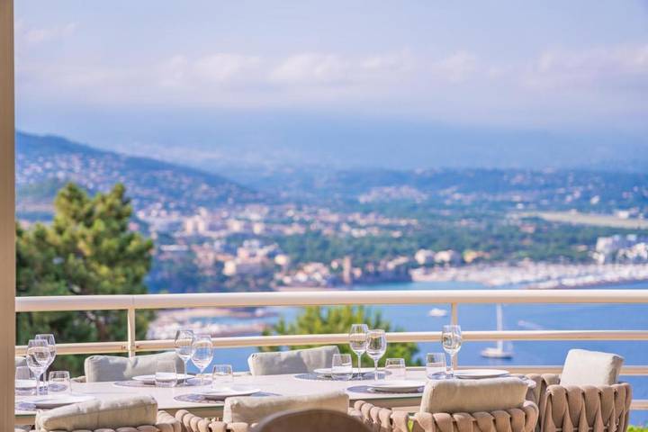 Villa pour 14 personnes, avec vue ainsi que piscine et jardin à Théoule-sur-Mer - 4