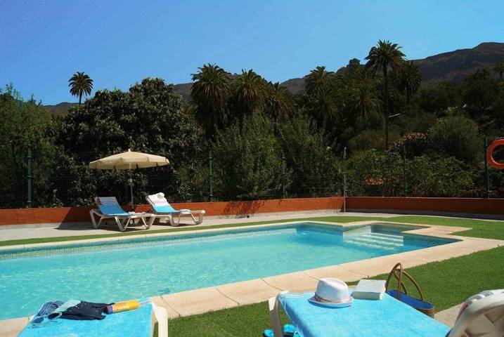 Casa rural para 3 personas, con piscina además de vistas y jardín, Se admiten mascotas en Santa Lucía de Tirajana - 2