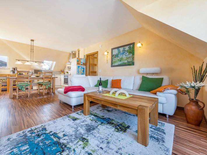 Ferienwohnung für 7 Personen, mit Ausblick und Balkon - 1