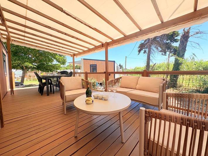 Camping pour 7 personnes, avec Terrasse et Piscine