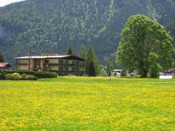 Ferienwohnung für 5 Personen in Maurach, Eben am Achensee, Bild 2