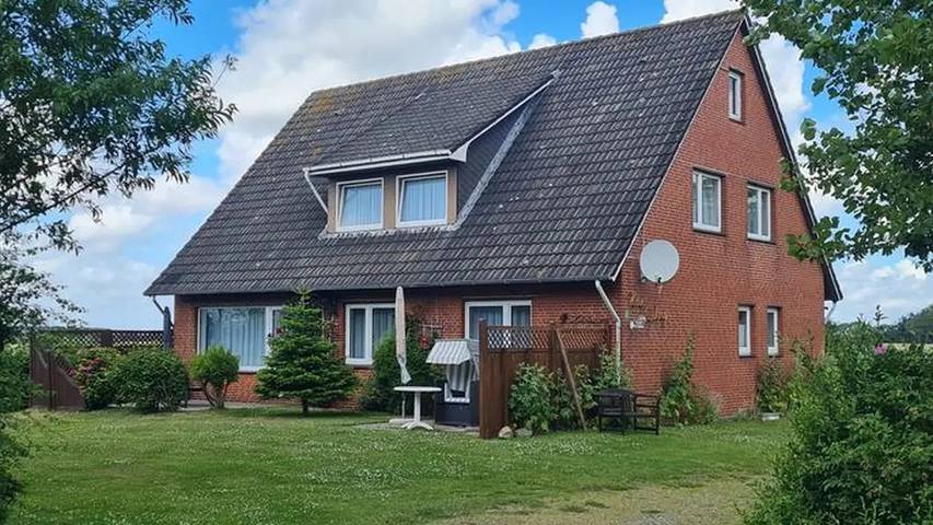 Ferienwohnung für 4 Personen, mit Garten in Goting