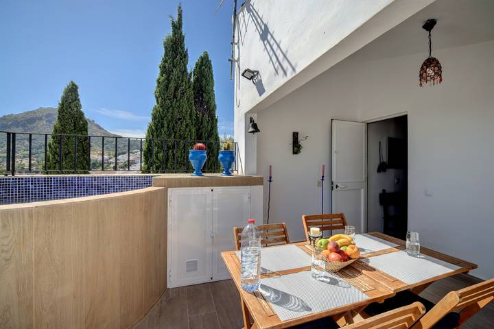 Holiday Home Casa Almoraima with Pool & Open Terrace in Gaucín, Málaga Province