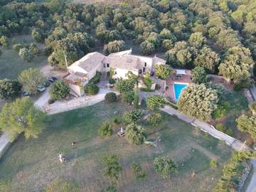 Maison de vacances pour 5 personnes, avec bassin pour enfant et vue ainsi que piscine et jardin, adapté aux familles dans la Drôme