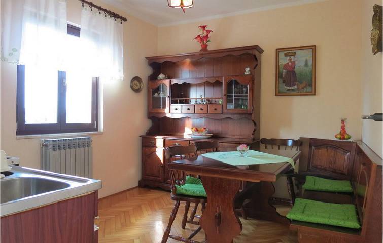 Ferienwohnung für 4 Personen, mit Terrasse in Nova Vas - 2