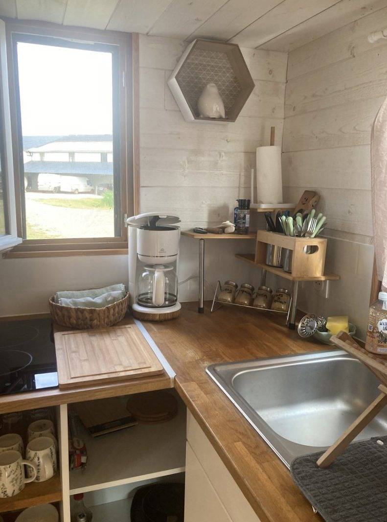 Jolie tiny house au milieu des animaux de la ferme in Buis-sur-Damville, Région d'Évreux