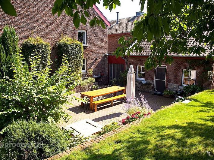 Location de vacances pour 19 personnes, avec Balcon/Terrasse et Terrasse dans Rémersdael
