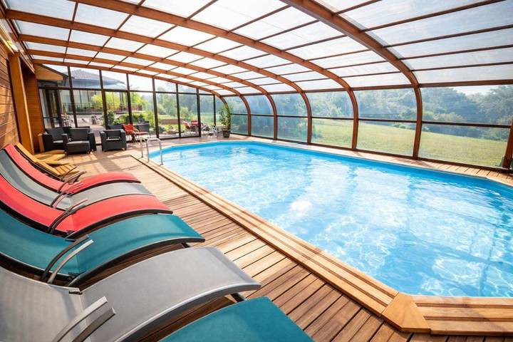 Location de vacances pour 8 personnes, avec piscine et jardin à Pocé-sur-Cisse - 4