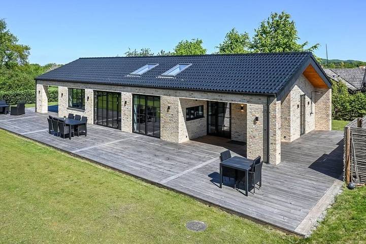 Ferieudlejning for 8 personer, med sauna i Havnsø
