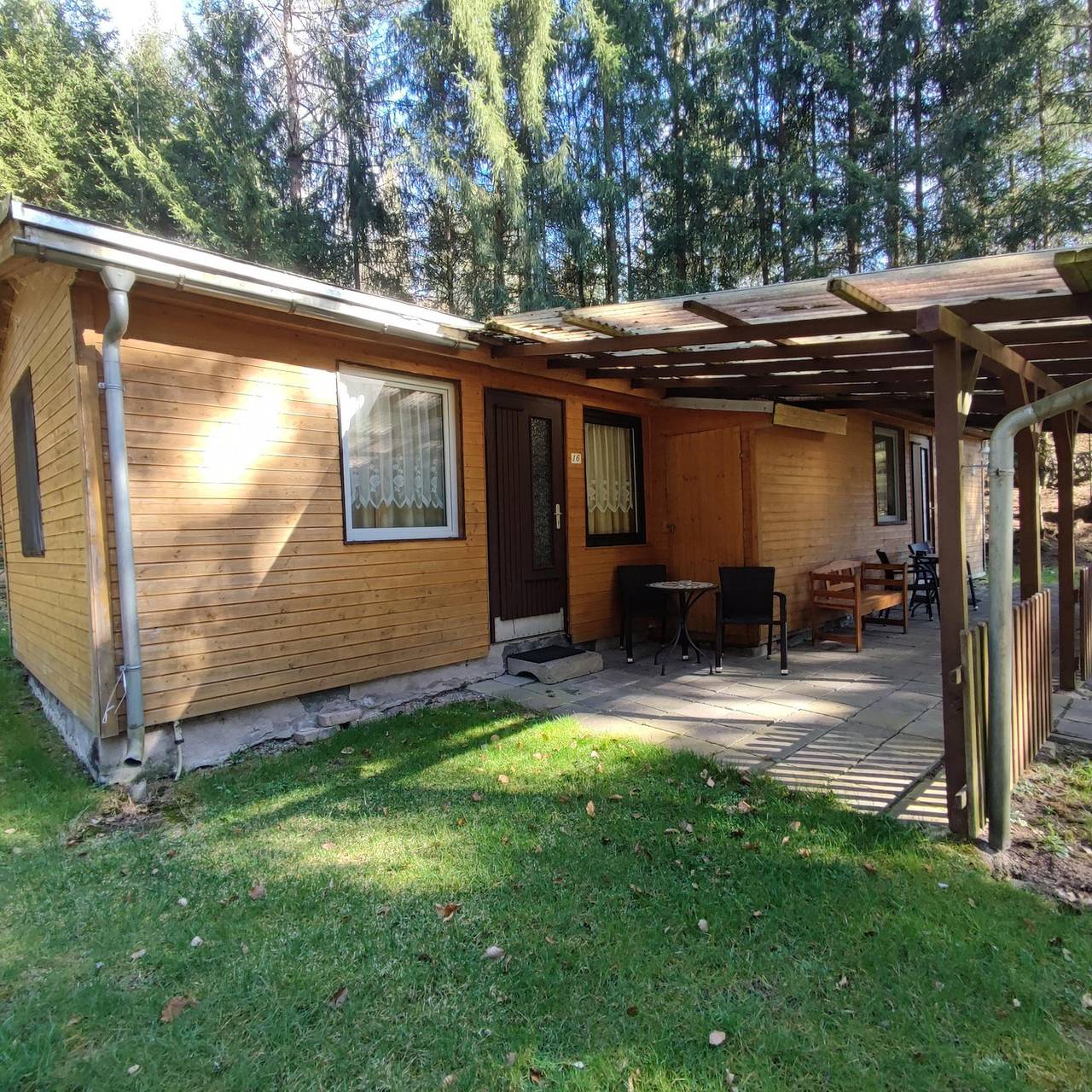 Campingplatz &amp; Bungalowdorf am Waldbad in Erlau, St. Kilian