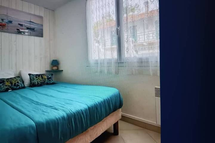 Gîte pour 4 personnes dans Office De Tourisme De Ronce Les Bains - 2