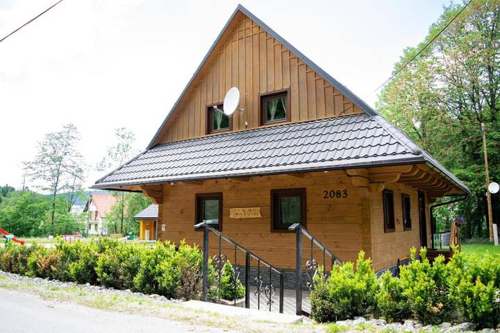 Chalet für 8 Personen, mit Whirlpool und Terrasse sowie Garten und Sauna in der Slowakei