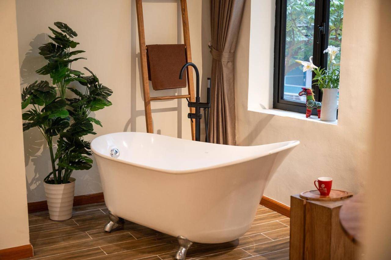 Entire apartment, Luna Lusso Residence-Old Town-Hoan Kiem Lake in Hanoi, Vietnam