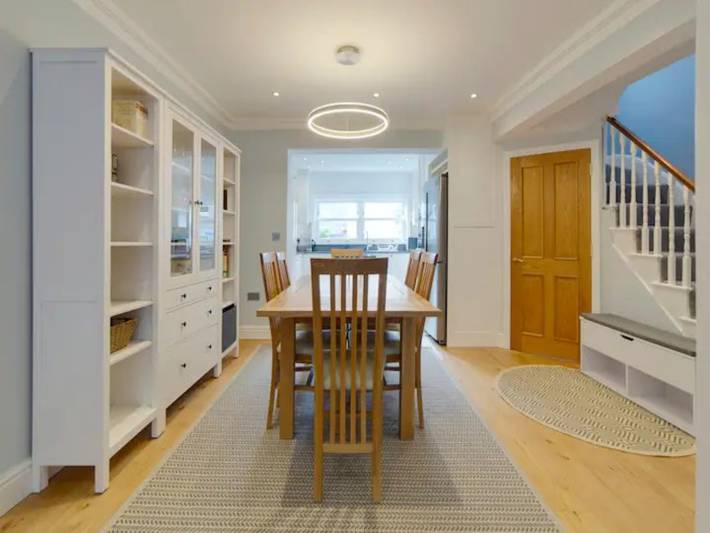 Pass the Keys | Centrally located modern and spacious 3 Bed terrace in Market Ward, Cambridge