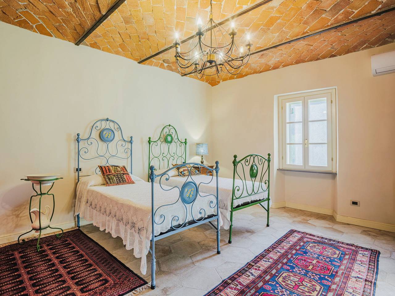Villa Alessandra by Tuscanhouses in Pistoya, Provincia de Pistoia