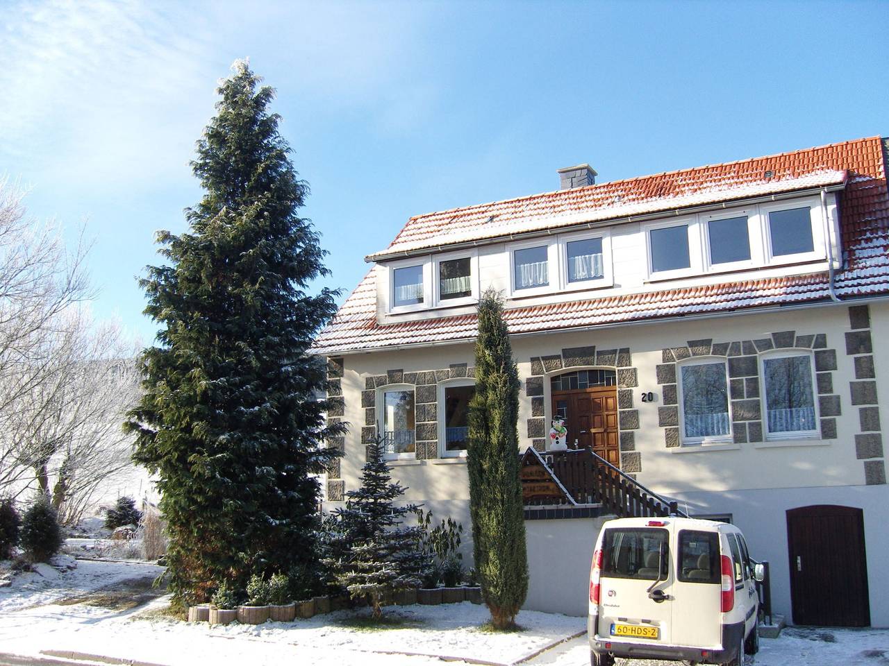 Geheel appartement, Stijlvol appartement in Stormbruch met tuin in Diemelsee, Upland